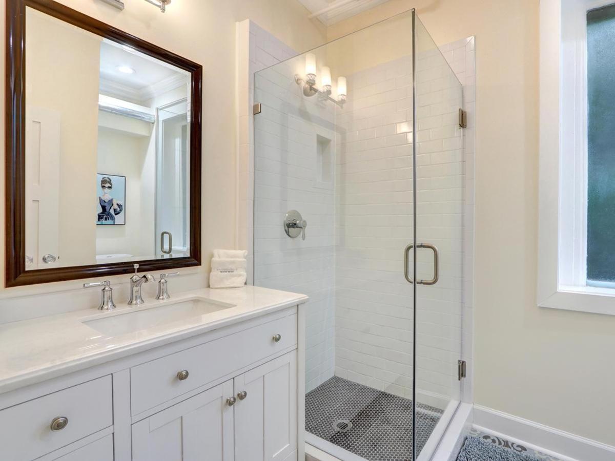 Villa Liberty Street Retreat Savannah Esterno foto