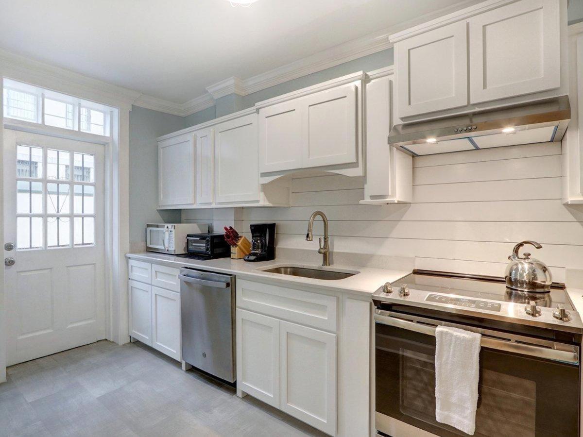 Villa Liberty Street Retreat Savannah Esterno foto