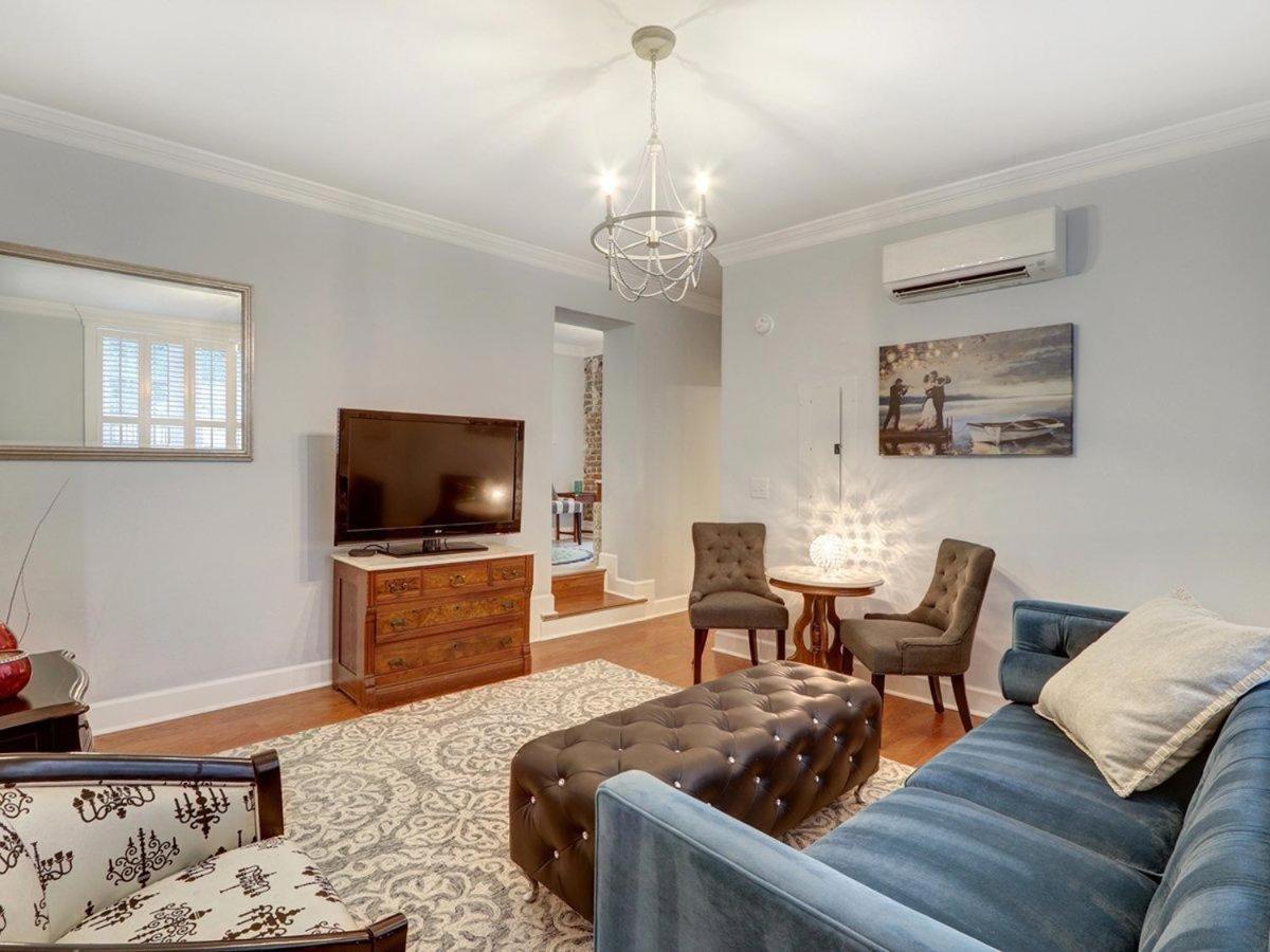Villa Liberty Street Retreat Savannah Esterno foto